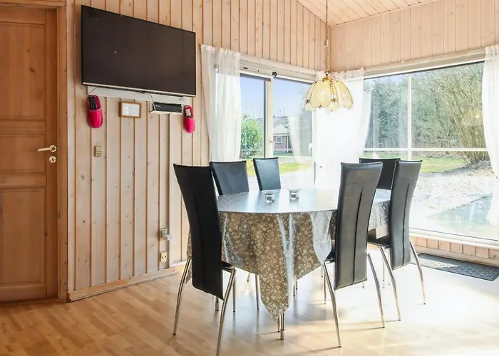 Edy - 25km From The Sea By Interhome Nyaraló Toftlund