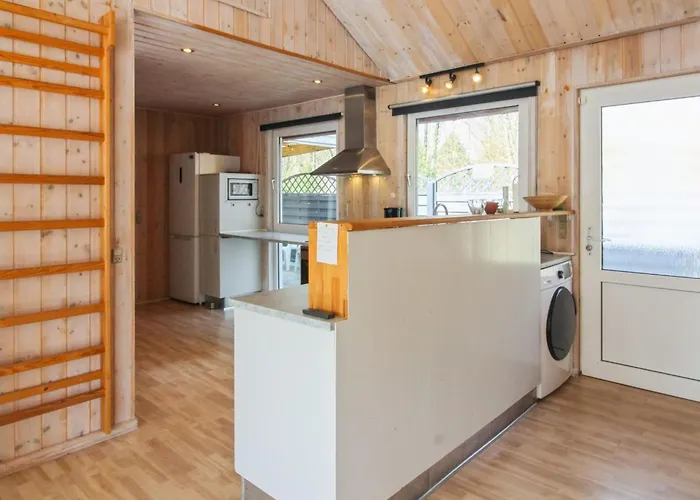 Edy - 25km From The Sea By Interhome Nyaraló *