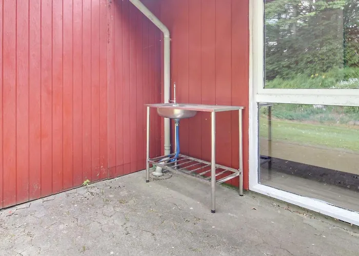 Edy - 25km From The Sea By Interhome Nyaraló *